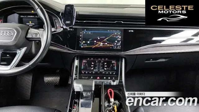 AUDI Q8 (4M) 45 TDI Quattro Premium 2022 — photo 14 sur 20