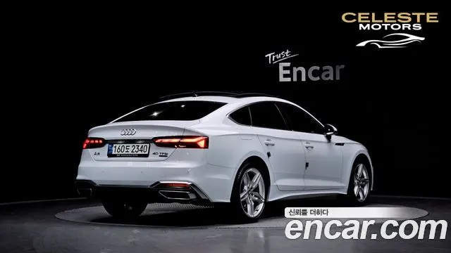 AUDI A5 (F5) 40 TFSI Quattro Premium Sportback 2021 — photo 2 sur 20