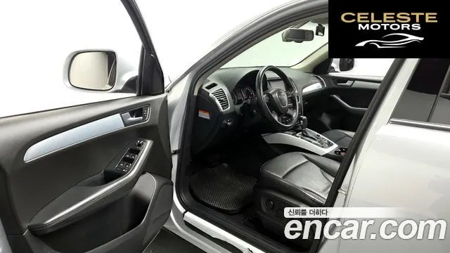 AUDI Q5 2.0 TDI Quattro 2012 — photo 10 sur 20