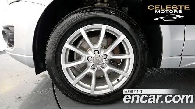 AUDI Q5 2.0 TDI Quattro 2012 — photo 5 sur 20