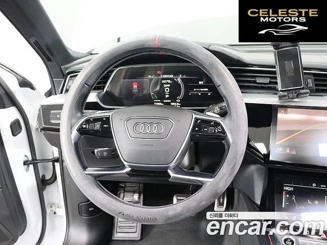 AUDI e-55 Quattro 2022 — photo 14 sur 26