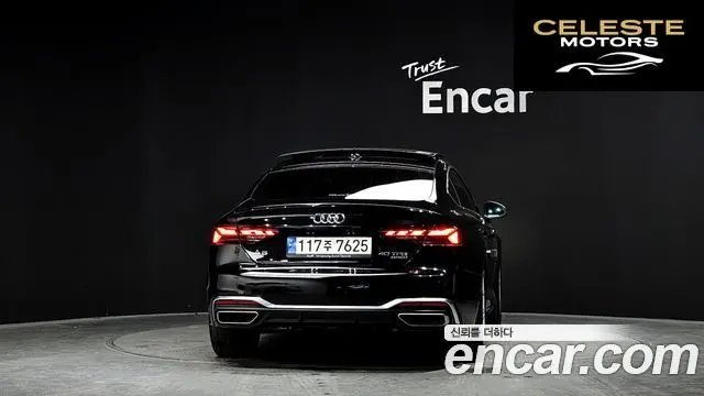 AUDI A5 (F5) 40 TFSI Quattro Premium Sportback 2021 — photo 4 sur 26