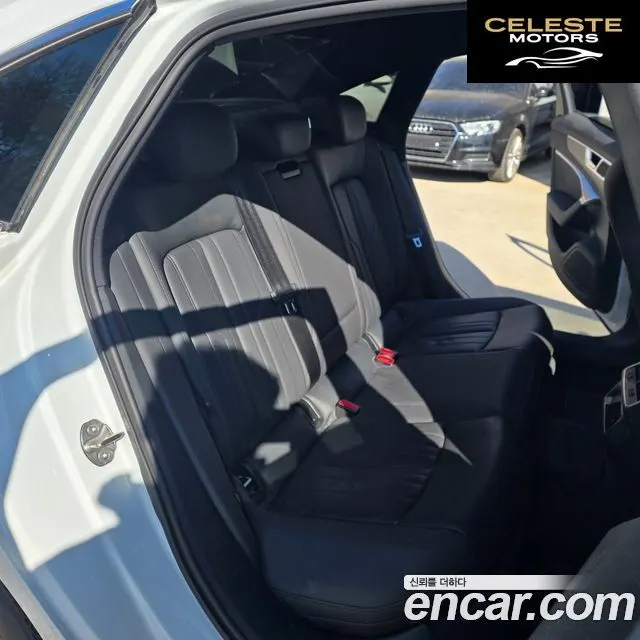 AUDI A6 (C8) 45 TFSI Quattro Premium 2021 — photo 13 sur 25