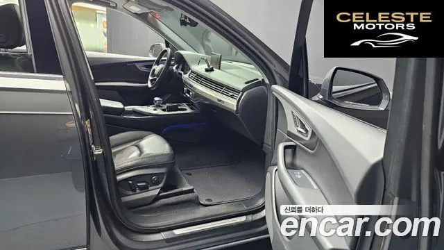 AUDI Q7 (4M) 45 TFSI Quattro 2019 — photo 10 sur 20