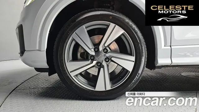 AUDI Q2 35 TDI Premium 2020 — photo 5 sur 20