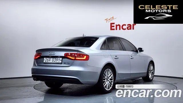 AUDI A4 30 TDI Dynamic 2016 — photo 2 sur 20