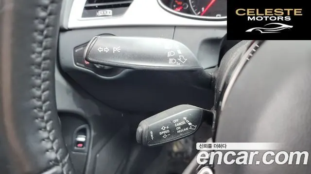 AUDI A4 30 TDI Dynamic 2016 — photo 14 sur 20