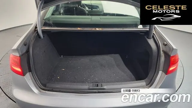 AUDI A4 30 TDI Dynamic 2016 — photo 20 sur 20