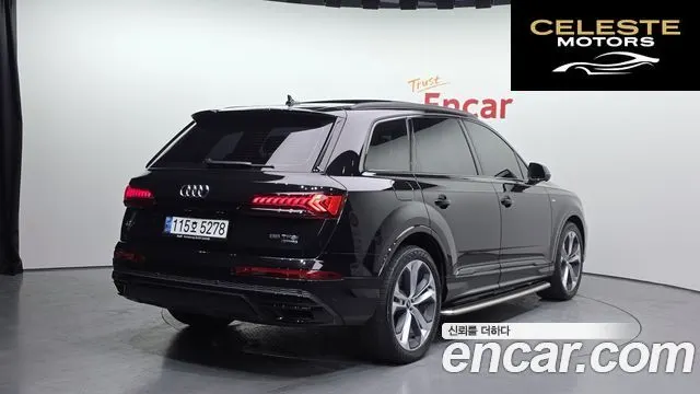 AUDI Q7 (4M) 55 TFSI Quattro Premium 2022 — photo 2 sur 20