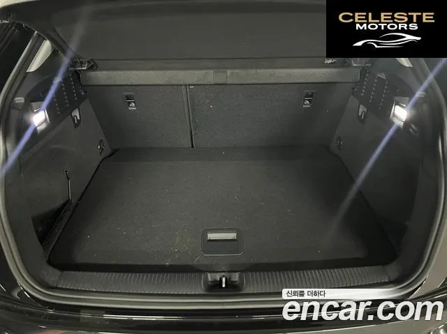 AUDI Q2 35 TDI Premium 2023 — photo 10 sur 26