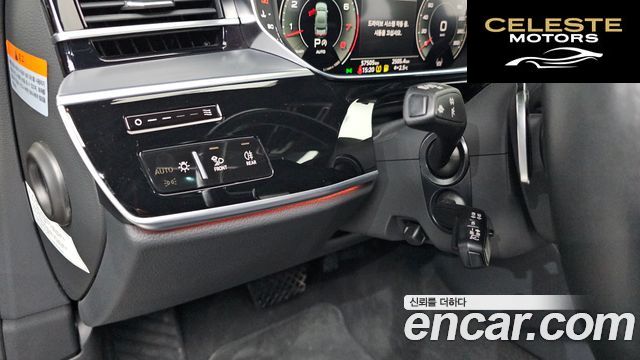 AUDI A8 (D5) 55 TFSI Quattro LWB 2021 — photo 12 sur 20