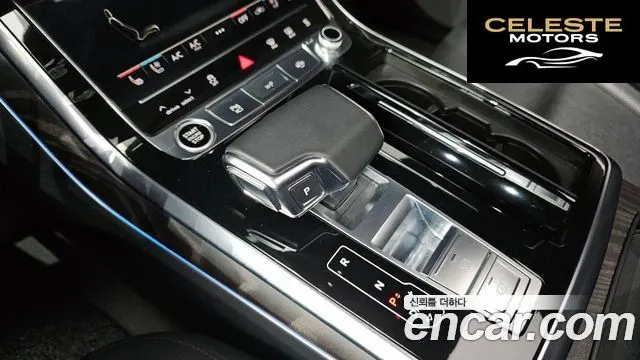 AUDI Q7 (4M) 45 TDI Quattro Premium 2021 — photo 9 sur 20