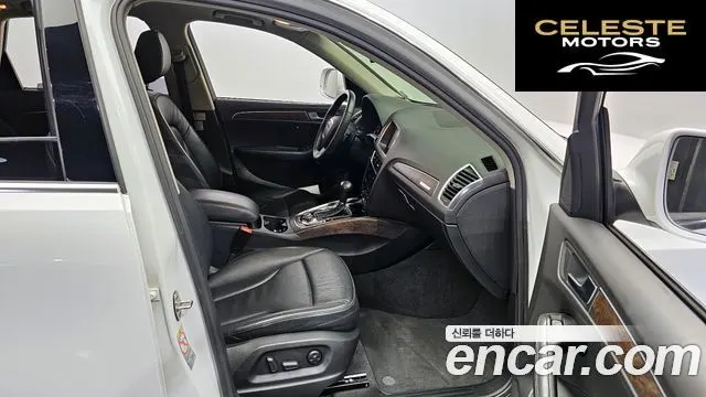 AUDI Q5 2.0 TDI Quattro Dynamic 2012 — photo 11 sur 20