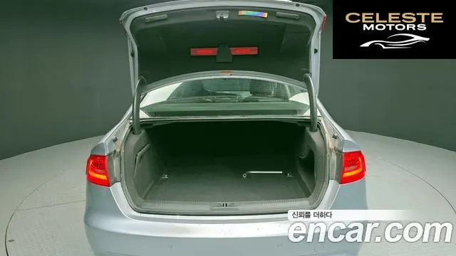 AUDI A4 30 TDI Dynamic 2016 — photo 20 sur 20