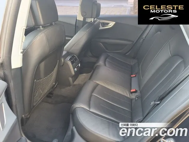 AUDI A7 3.0 TFSI Quattro 2012 — photo 12 sur 26