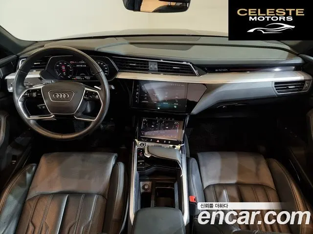 AUDI e-55 Quattro Sportback 2022 — photo 9 sur 26