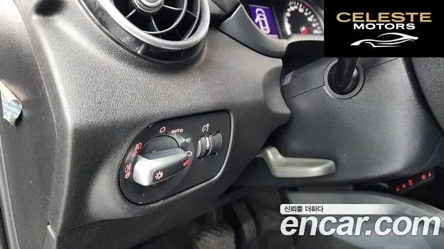 AUDI A1 30 TDI 2015 — photo 18 sur 20