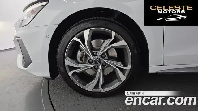 AUDI A3 (8Y) 40 TFSI Premium 2023 — photo 5 sur 20