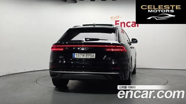 AUDI Q8 (4M) 50 TDI Quattro Premium 2021 — photo 4 sur 20