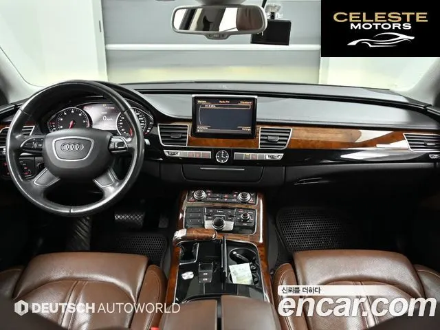 AUDI A8 4.2 FSI Quattro 2011 — photo 7 sur 26