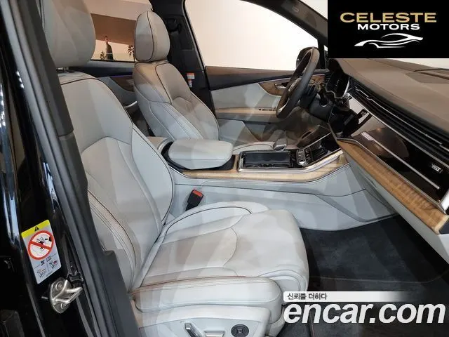 AUDI Q7 (4M) 55 TFSI Quattro 2025 — photo 10 sur 26