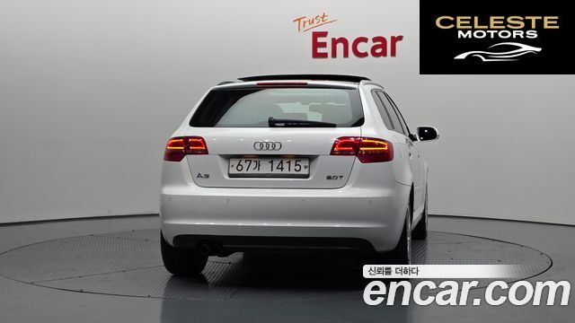 AUDI A3 2.0 TFSI Dynamic 2012 — photo 4 sur 26