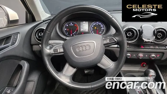 AUDI A3 25 TDI Dynamic Sportback 2015 — photo 13 sur 20