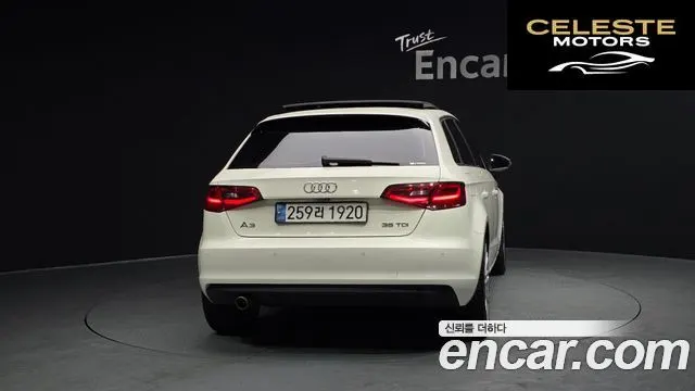 AUDI A3 25 TDI Dynamic Sportback 2015 — photo 4 sur 20