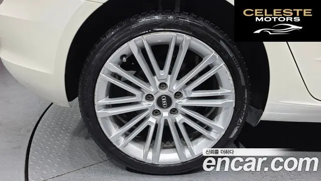 AUDI A3 25 TDI Dynamic Sportback 2015 — photo 5 sur 20