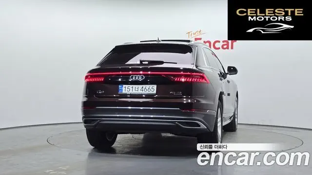 AUDI Q8 (4M) 45 TDI Quattro 2022 — photo 4 sur 20