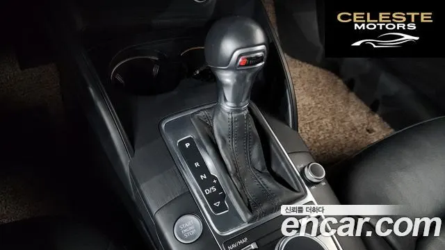 AUDI A3 40 TFSI 2018 — photo 9 sur 20