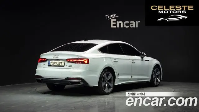 AUDI A5 (F5) 40 TFSI Quattro Sportback 2021 — photo 2 sur 20