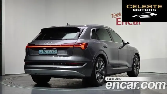 AUDI e-55 Quattro 2021 — photo 2 sur 20