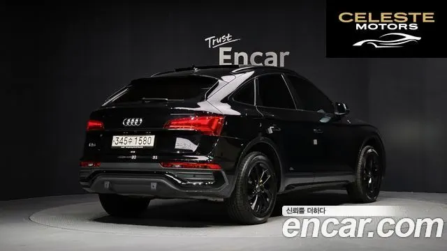 AUDI Q5 (FY) 40 TDI Quattro Sportback 2021 — photo 2 sur 20