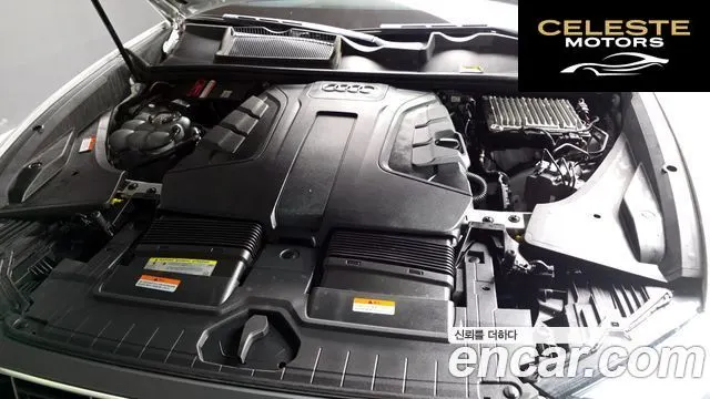 AUDI Q8 (4M) 50 TDI Quattro Premium 2021 — photo 6 sur 20
