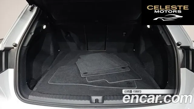 AUDI Q4 e-(F4) 40 Premium 2023 — photo 19 sur 20