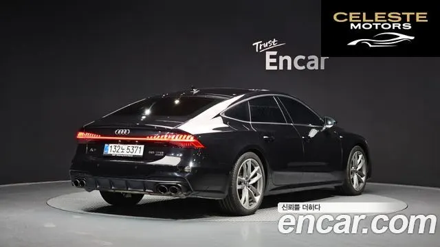 AUDI A7 (4K) 55 TFSI Quattro Premium 2021 — photo 1 sur 20