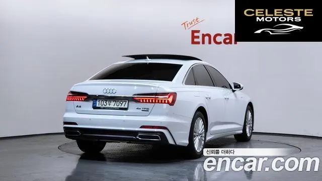 AUDI A6 (C8) 45 TFSI Quattro Premium 2021 — photo 2 sur 20