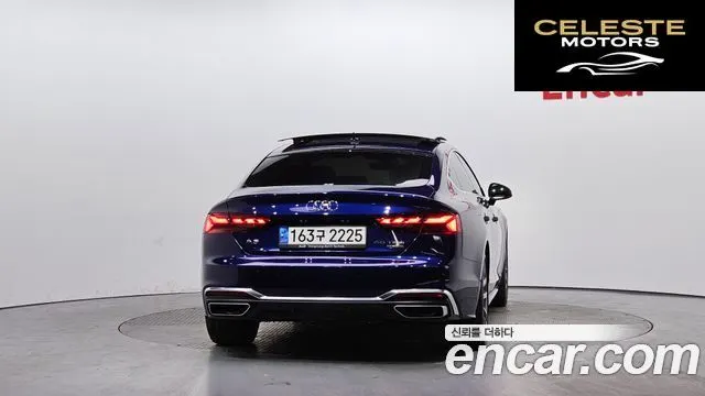 AUDI A5 (F5) 40 TFSI Quattro Premium Sportback 2022 — photo 4 sur 26