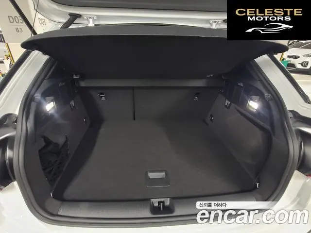 AUDI Q2 35 TDI Premium 2023 — photo 11 sur 26