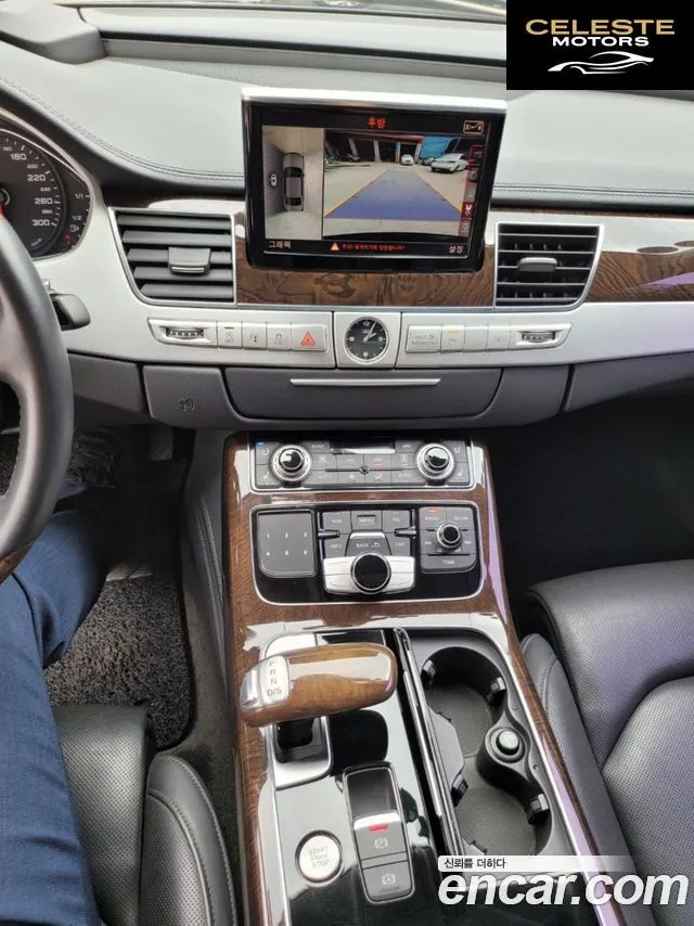 AUDI A8 60 TFSI Quattro LWB 2015 — photo 17 sur 25