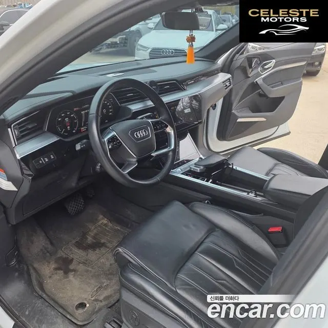 AUDI e-55 Quattro 2020 — photo 8 sur 25