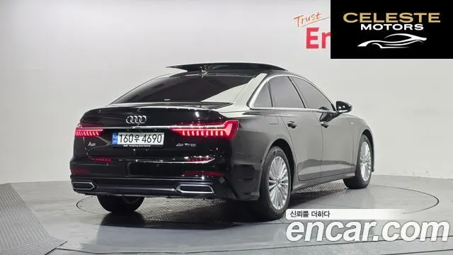 AUDI A6 (C8) 45 TFSI Premium 2020 — photo 2 sur 20