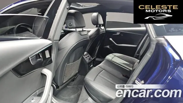 AUDI A5 (F5) 40 TDI Quattro Premium Sportback 2021 — photo 12 sur 26