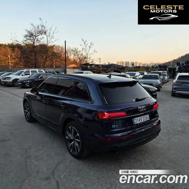 AUDI Q7 (4M) 50 TDI Quattro Premium 2023 — photo 3 sur 26