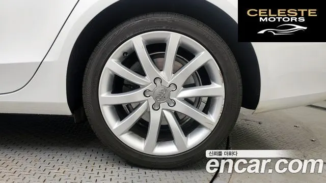 AUDI A4 2.0 TFSI Quattro Dynamic 2013 — photo 5 sur 20