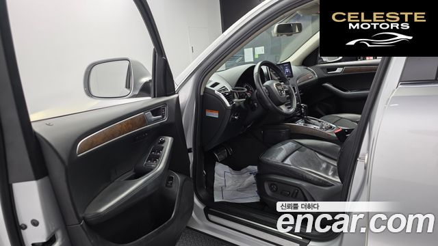 AUDI Q5 2.0 TDI Quattro Dynamic 2012 — photo 10 sur 20