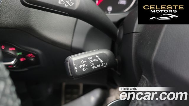 AUDI Q5 2.0 TDI Quattro Dynamic 2012 — photo 17 sur 20