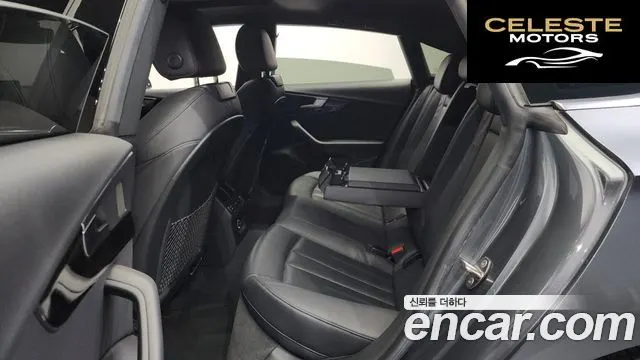 AUDI A5 (F5) 45 TFSI Quattro Premium Sportback 2019 — photo 11 sur 20