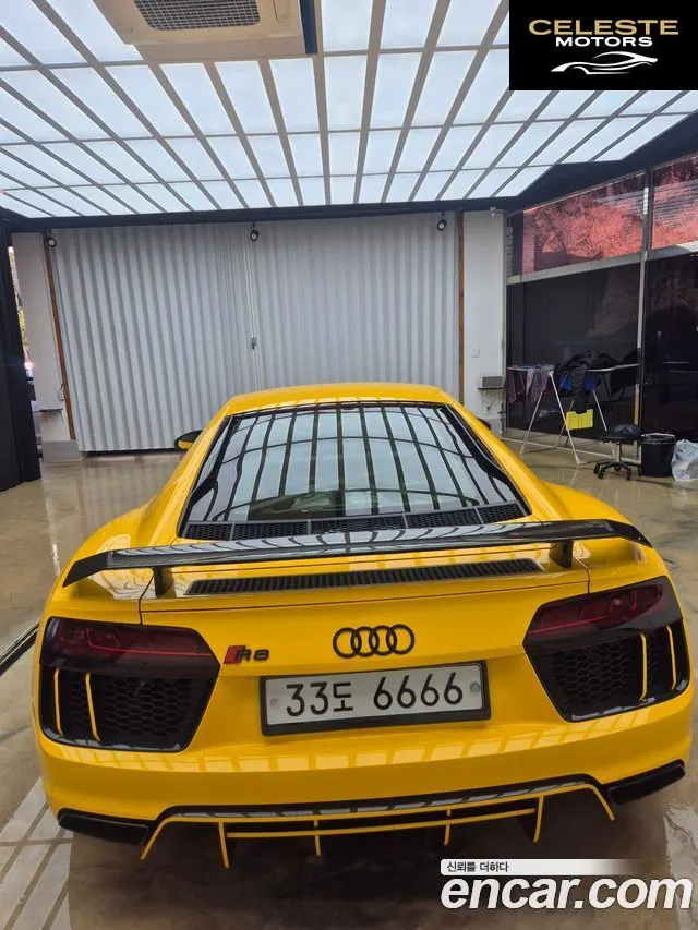 AUDI R8 (4S) 5.2 V10 Plus Coupé 2017 — photo 4 sur 15
